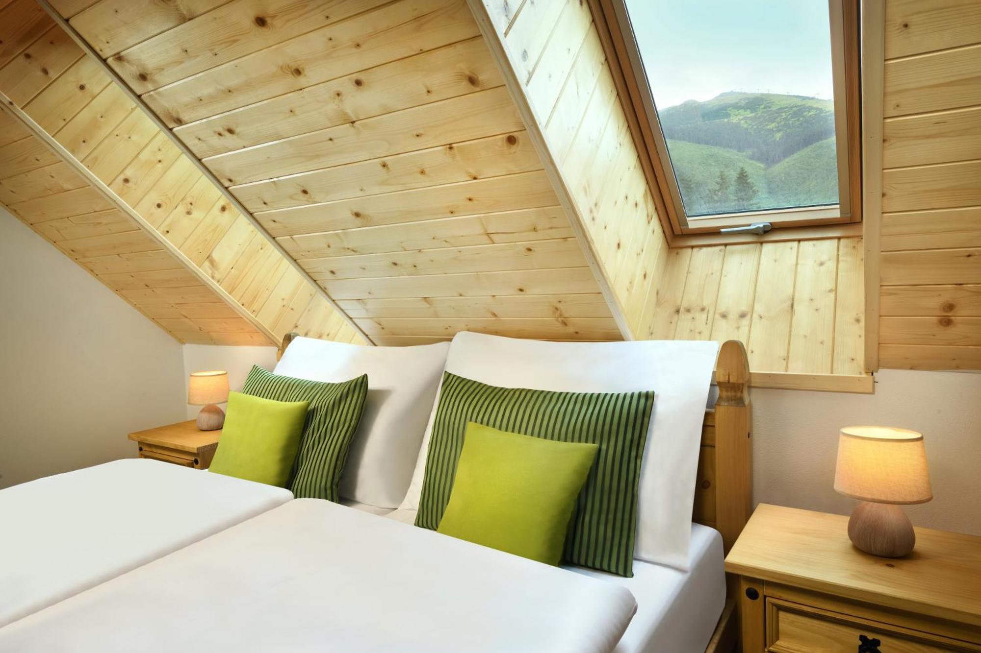 Apartmany A Studia Lucky, Ski-In Ski-Out ,Chopok Jasna, Demaenovska Dolina エクステリア 写真